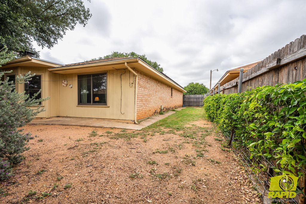 Image 30 of property listing at 6 Dellwood Drive, San Angelo, TX 76903