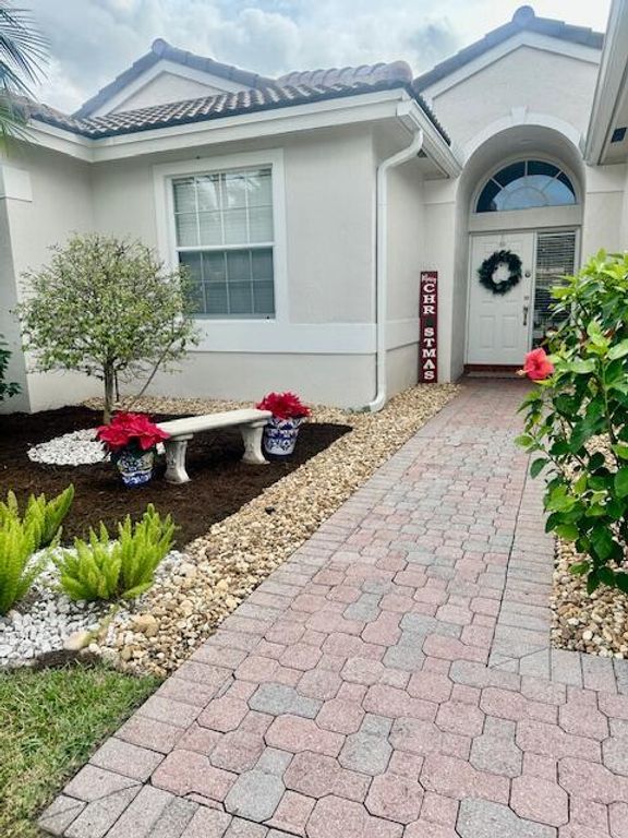 12919 Hyland Circle, Boca Raton, FL 33428