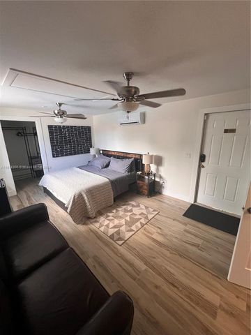 2156 NE 18th Ave, Wilton Manors, FL 33305