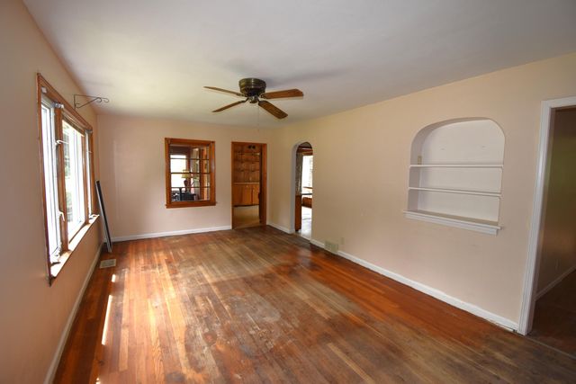 418 N Abigail Street, Rensselaer, IN 47978