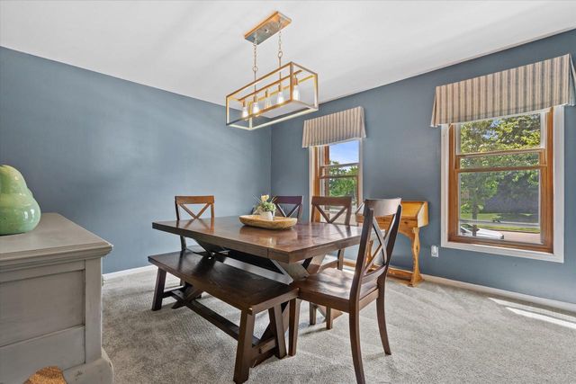 1237 Cavalier DRIVE, Waukesha, WI 53186