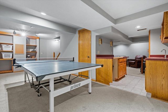 1237 Cavalier DRIVE, Waukesha, WI 53186