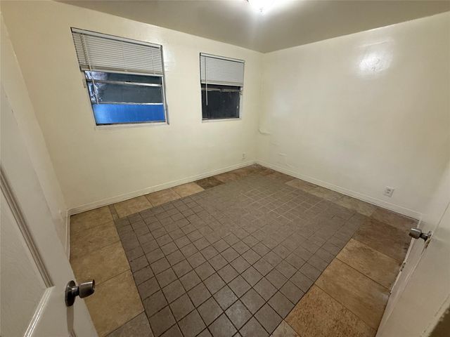 2921 E 12th ST E, Austin, TX 78702
