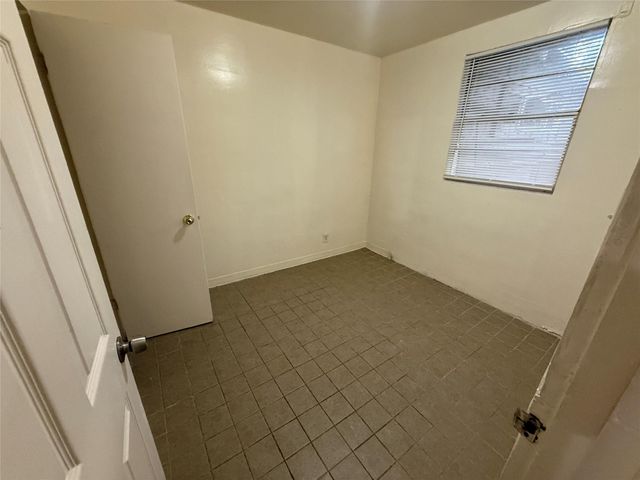 2921 E 12th ST E, Austin, TX 78702