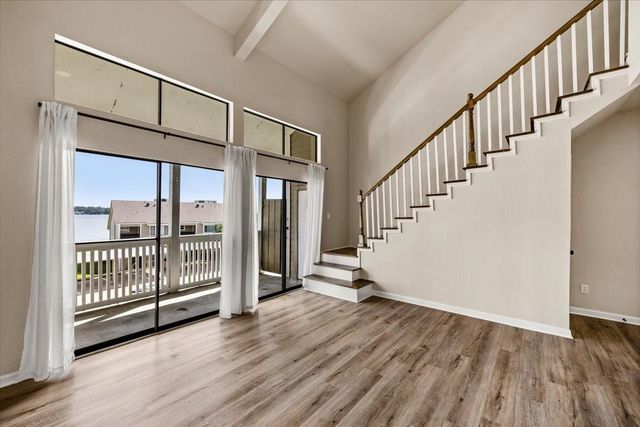 154 April Point Drive S, Conroe, TX 77356