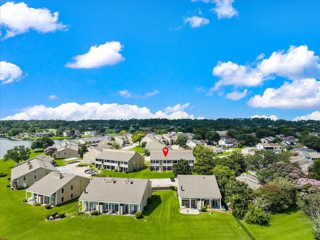 154 April Point Drive S, Conroe, TX 77356
