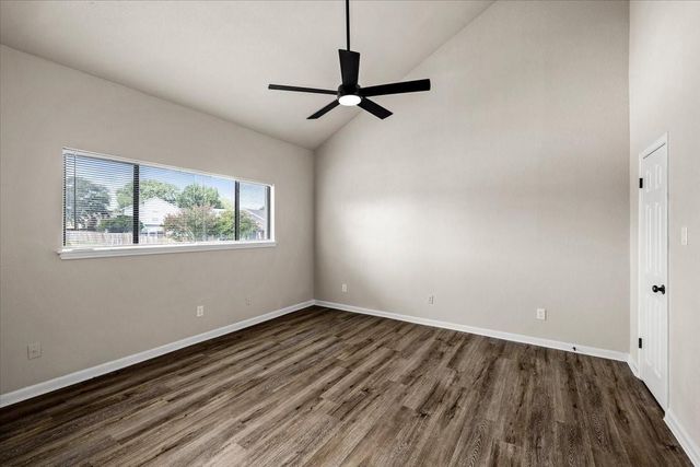 154 April Point Drive S, Conroe, TX 77356