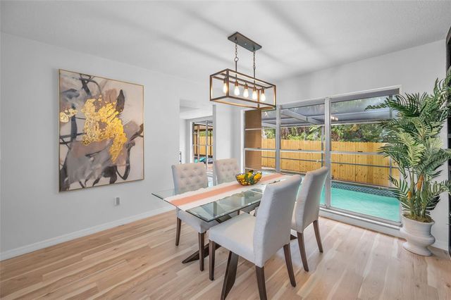 613 VALLEY HILL DRIVE, Brandon, FL 33510