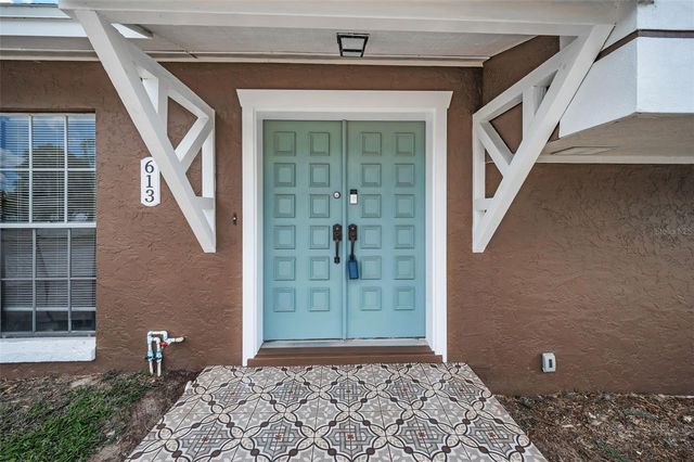 613 VALLEY HILL DRIVE, Brandon, FL 33510