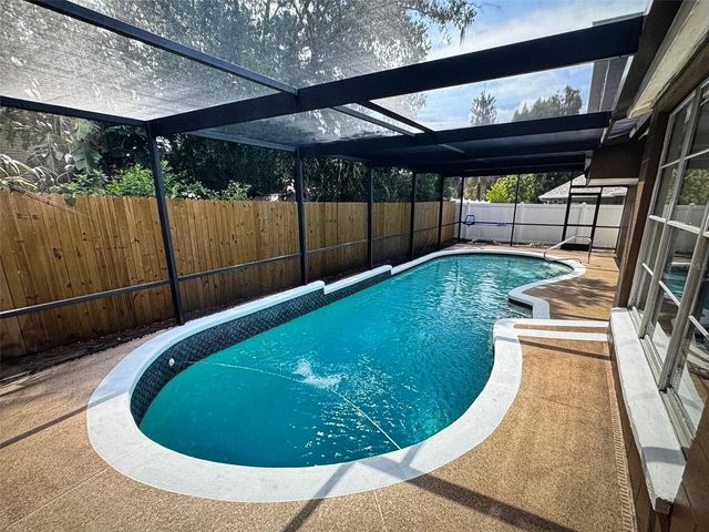 613 VALLEY HILL DRIVE, Brandon, FL 33510