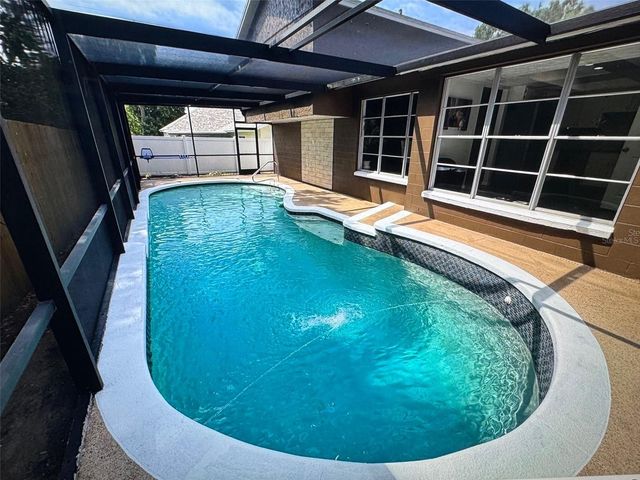 613 VALLEY HILL DRIVE, Brandon, FL 33510