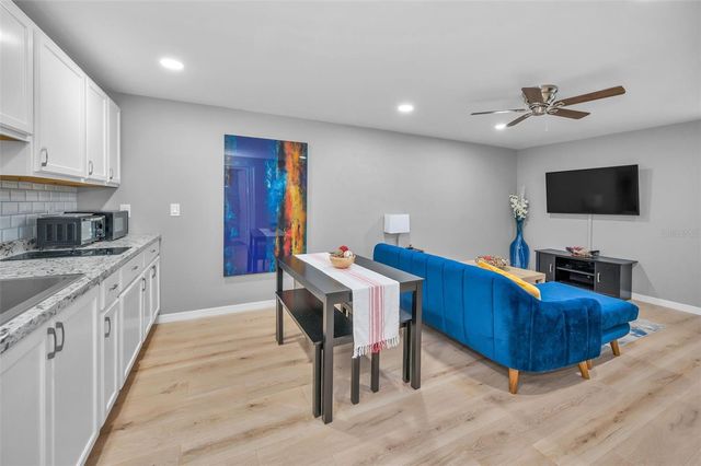 613 VALLEY HILL DRIVE, Brandon, FL 33510