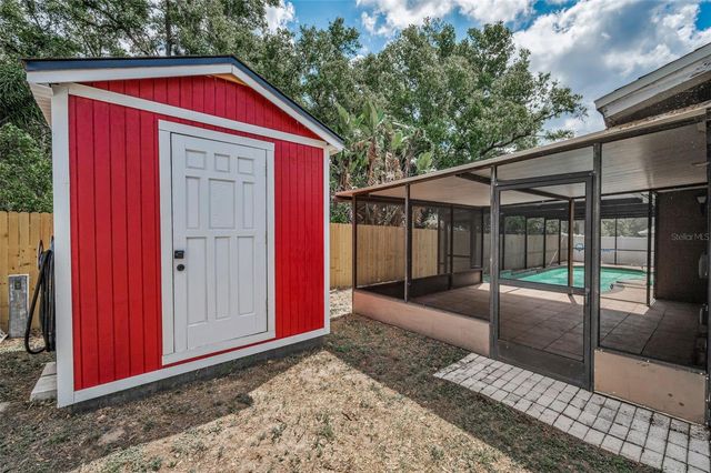 613 VALLEY HILL DRIVE, Brandon, FL 33510