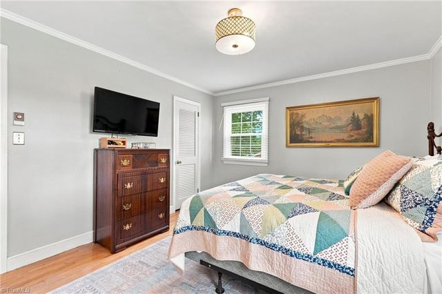 145 W Lake Road, Eden, NC 27288