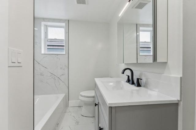 47 Brackett 3, Boston, MA 02135