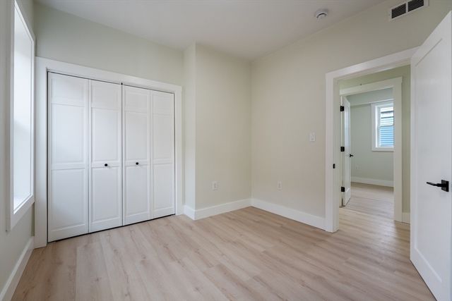 47 Brackett 3, Boston, MA 02135