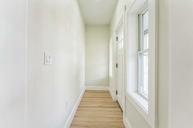 47 Brackett 3, Boston, MA 02135