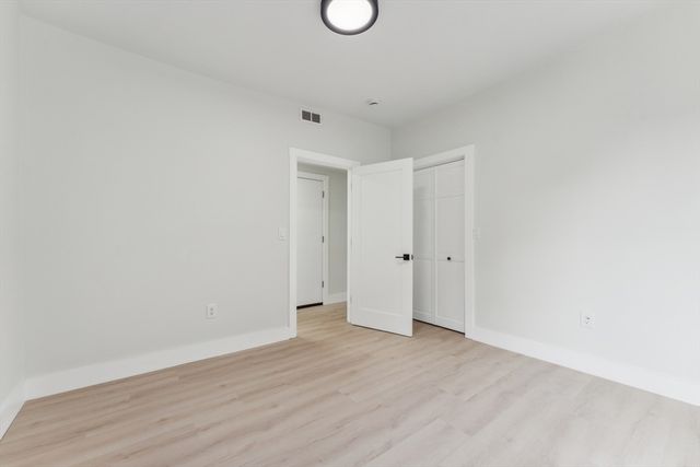 47 Brackett 3, Boston, MA 02135