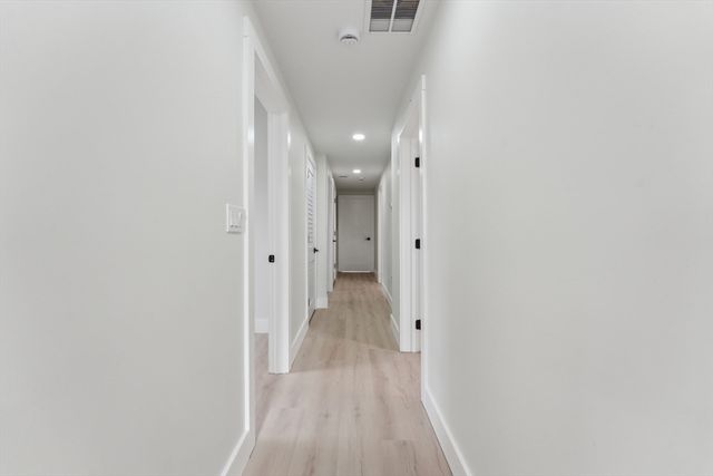 47 Brackett 3, Boston, MA 02135