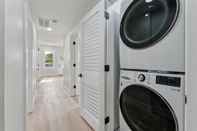 47 Brackett 3, Boston, MA 02135