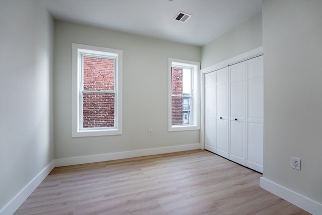 47 Brackett 3, Boston, MA 02135