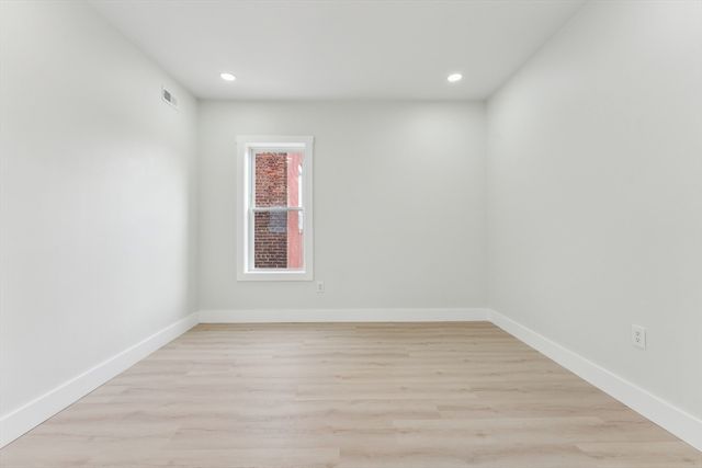 47 Brackett 3, Boston, MA 02135