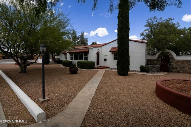 810 N Reymond Street, Las Cruces, NM 88005