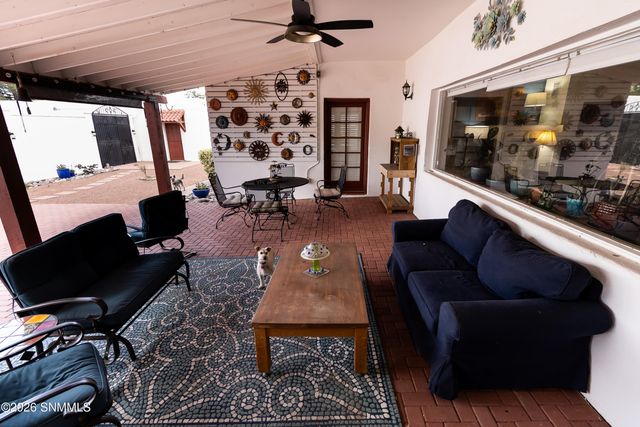 810 N Reymond Street, Las Cruces, NM 88005