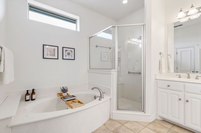 915 Glen Meadow Court, Garland, TX 75044