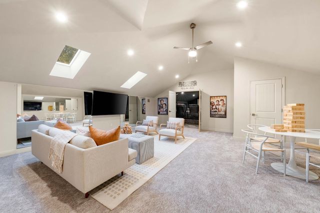 3959 Maresborough Pl, Loomis, CA 95650