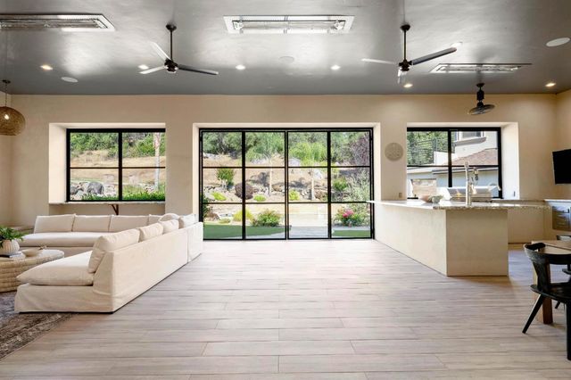 3959 Maresborough Pl, Loomis, CA 95650