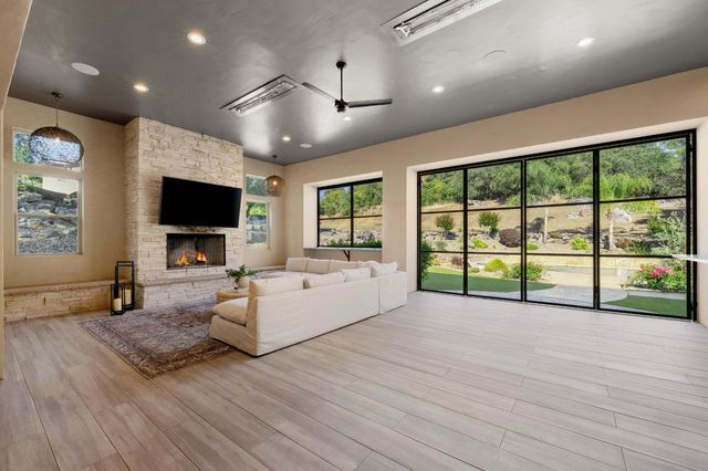 3959 Maresborough Pl, Loomis, CA 95650