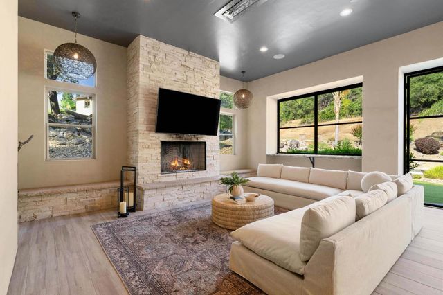 3959 Maresborough Pl, Loomis, CA 95650