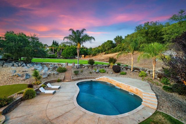 3959 Maresborough Pl, Loomis, CA 95650