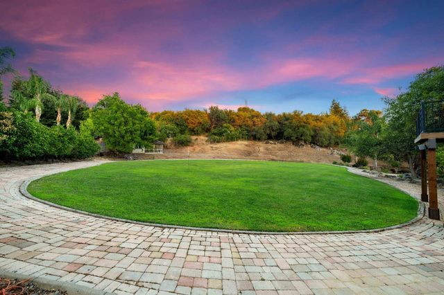 3959 Maresborough Pl, Loomis, CA 95650