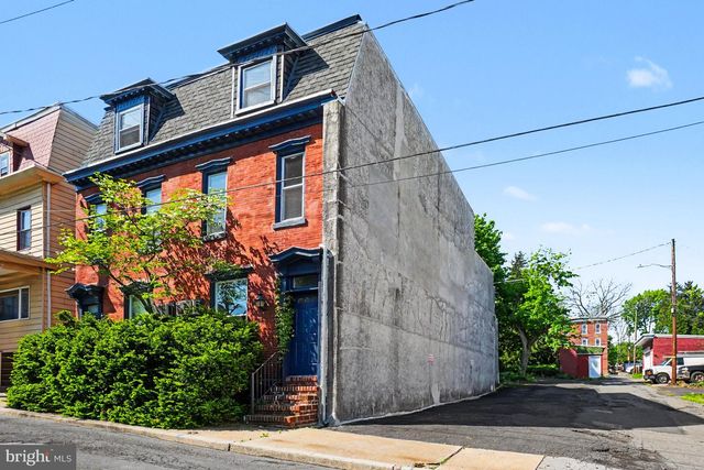9 N 6TH ST, Pottsville, PA 17901