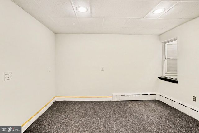 9 N 6TH ST, Pottsville, PA 17901