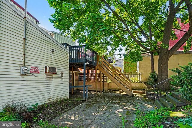 9 N 6TH ST, Pottsville, PA 17901