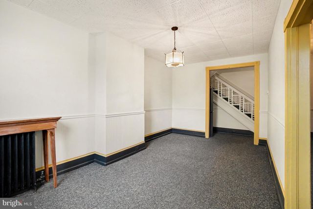 9 N 6TH ST, Pottsville, PA 17901