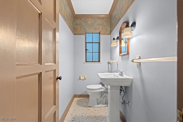 1701 Washington Avenue, Parkersburg, WV 26101