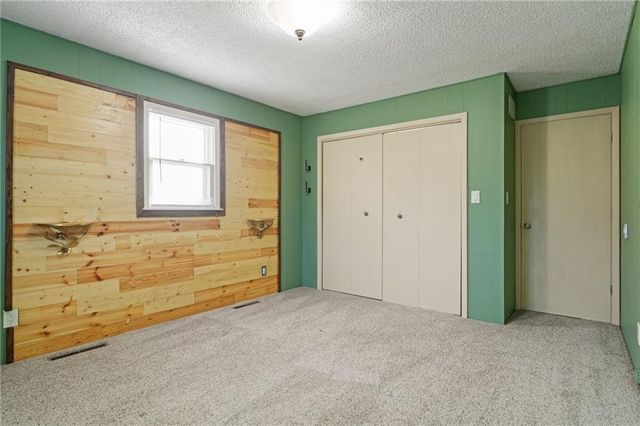 19010 State Route 45 Highway, Weston, MO 64098