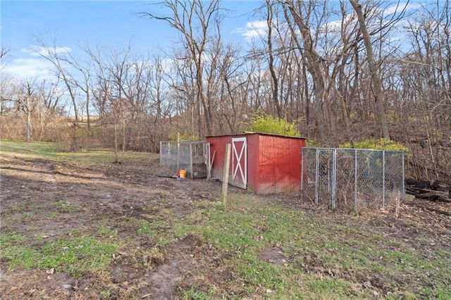 19010 State Route 45 Highway, Weston, MO 64098