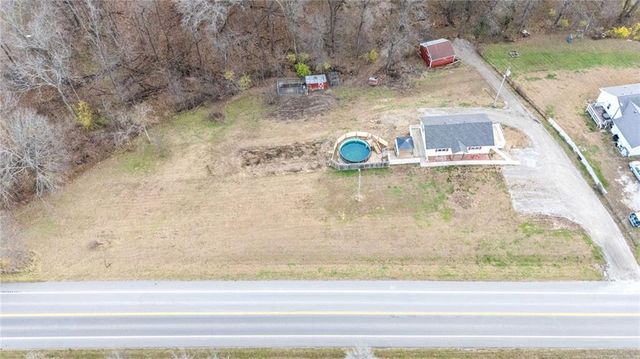 19010 State Route 45 Highway, Weston, MO 64098