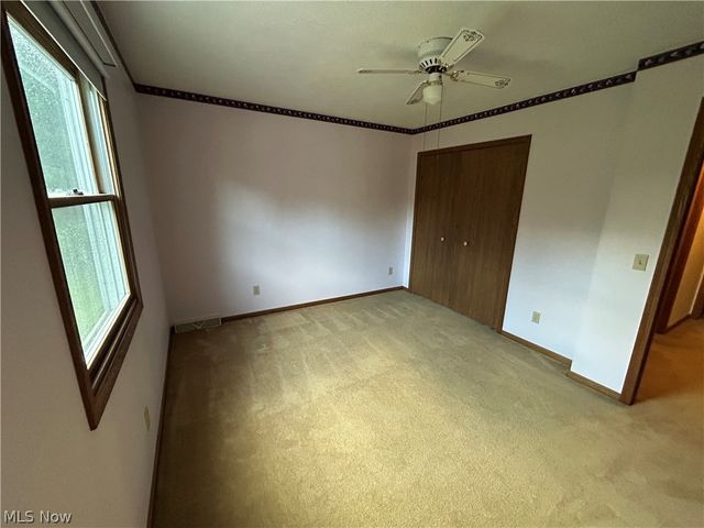 4330 Laubert Road, Atwater, OH 44201