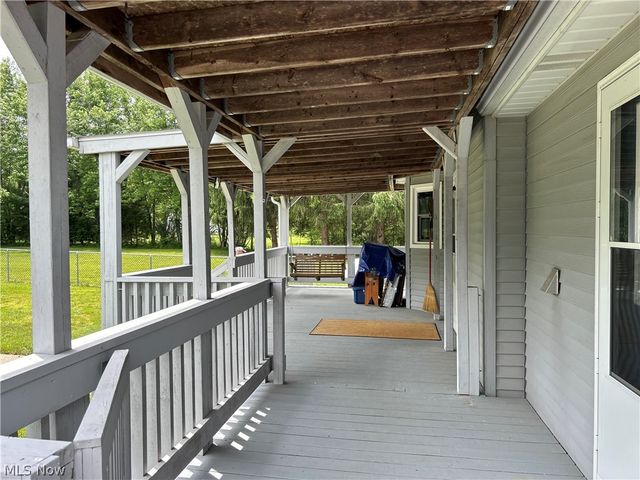 4330 Laubert Road, Atwater, OH 44201