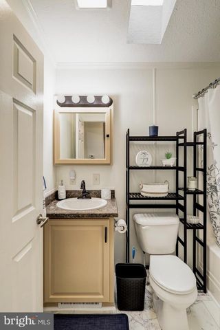 64 RIDGEWOOD MNR, Manheim, PA 17545