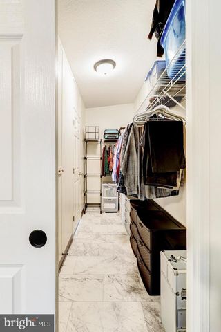 64 RIDGEWOOD MNR, Manheim, PA 17545