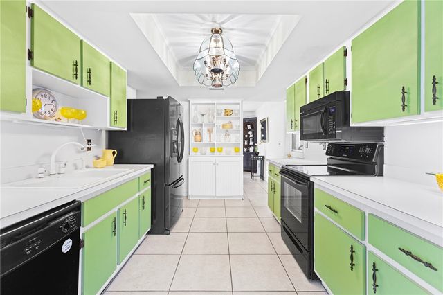 1575 30th Avenue, Vero Beach, FL 32960