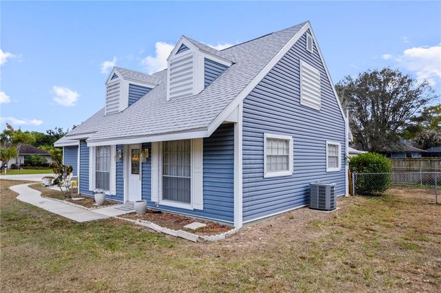 1575 30th Avenue, Vero Beach, FL 32960