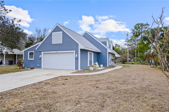 1575 30th Avenue, Vero Beach, FL 32960